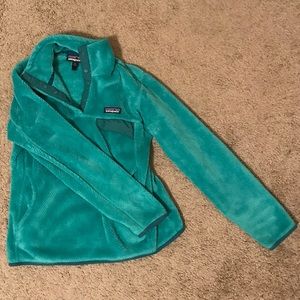 Size Small Green Patagonia Jacket